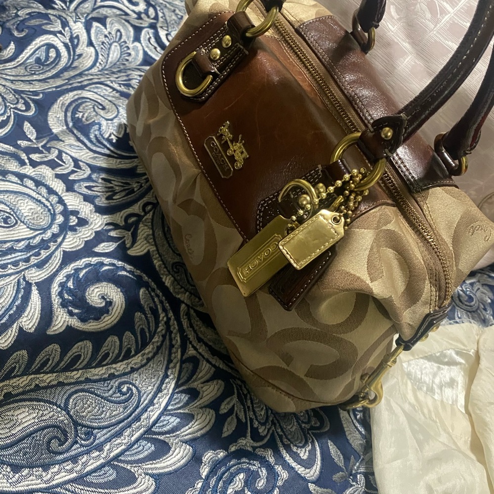 Coach handbag - Picture 3 of 12